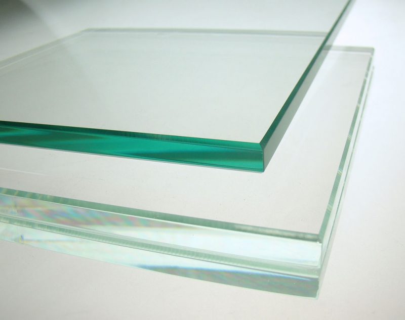 Glass transparent and translucent