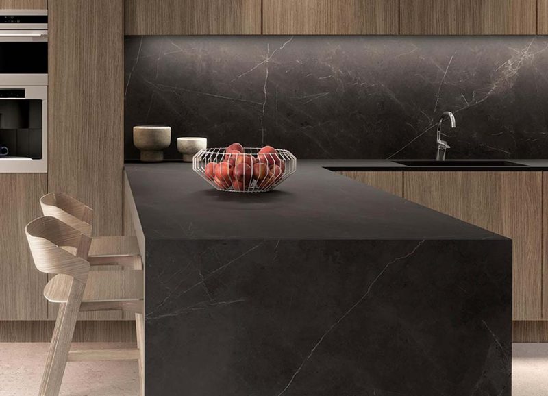 Kitchen island | Elementi Interiors