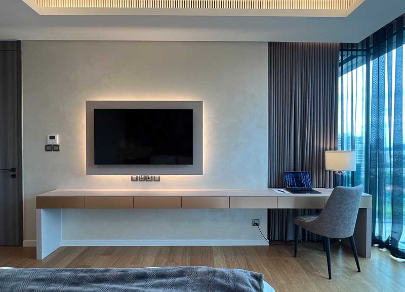 Bedroom Desk | Sindhorn Tonson | Elementi Interiors