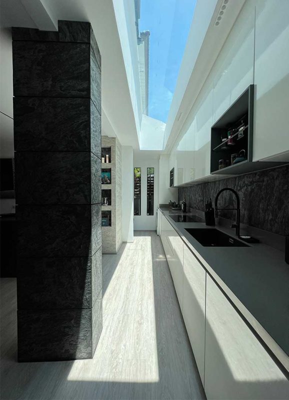 The Plant Elite | linear kitchen