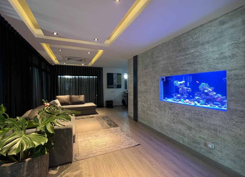 The Plant Elite living room | acquarium | Bangkok Interior Design