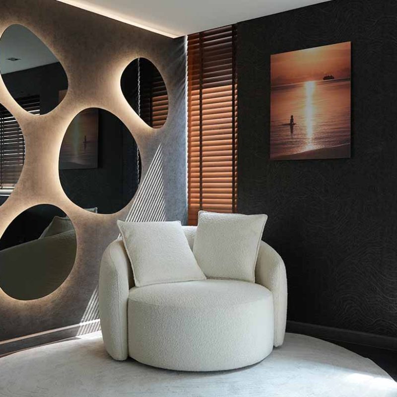 PIKUL PLACE Apartment renovation project - Mirror drops and armchair | Interior design Bangkok